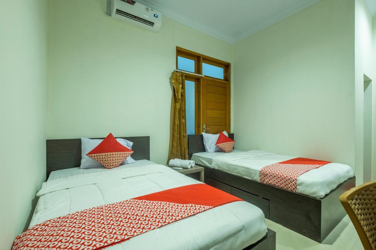 Hotel Oyo 2259 Zleepy Ks Tubun Cirebon Exterior foto